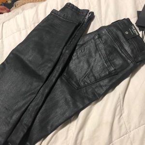 NWT BLANK NYC Black Coated Skinny Jeans Size 8/29